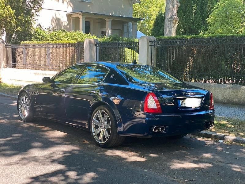 Gebraucht Maserati Quattroporte 400 PS (294 kW) 2004 Blau Limousine