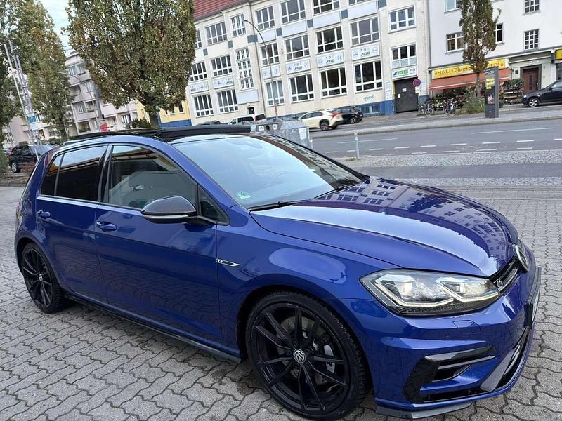 Gebraucht VW Golf VII R 300 PS (220 kW) 2019 Blau Kleinwagen