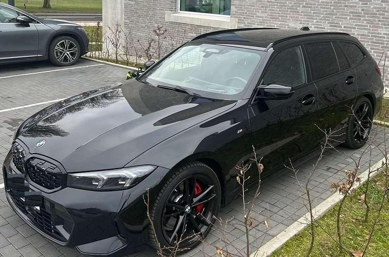 Schwarz Gebraucht 2023 BMW M340 Comfort Edition Limousine | 53.990 € (Etwas zu teuer) - Bild 1/4