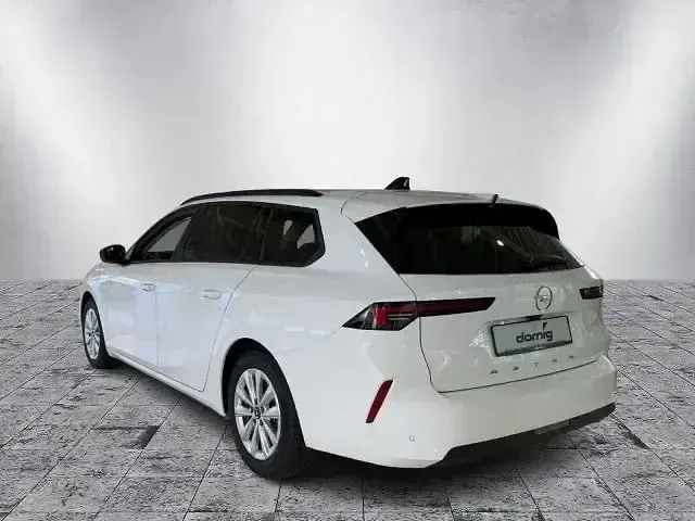 Używany Opel Astra 110 KM (80 kW) 2024 Biały Kombi