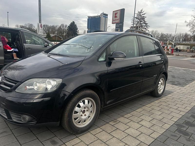 Gebraucht VW Golf V United 80 PS (58 kW) 2009 Schwarz Kombi