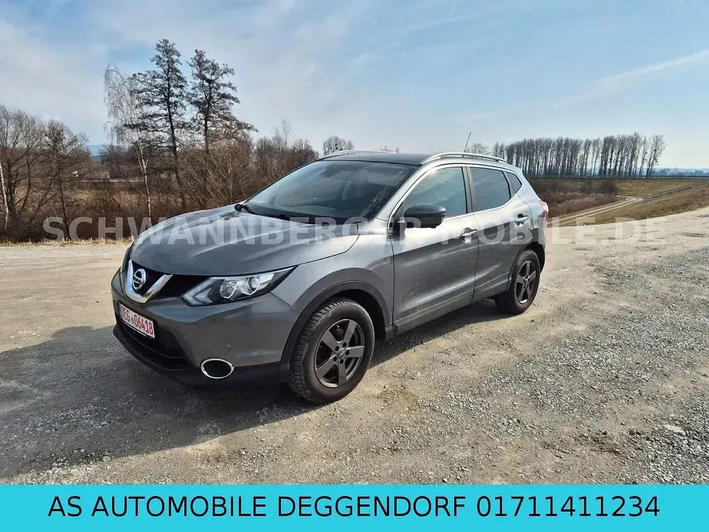 Gebraucht Nissan Qashqai N-Connecta 116 PS (85 kW) 2017 Grau SUV