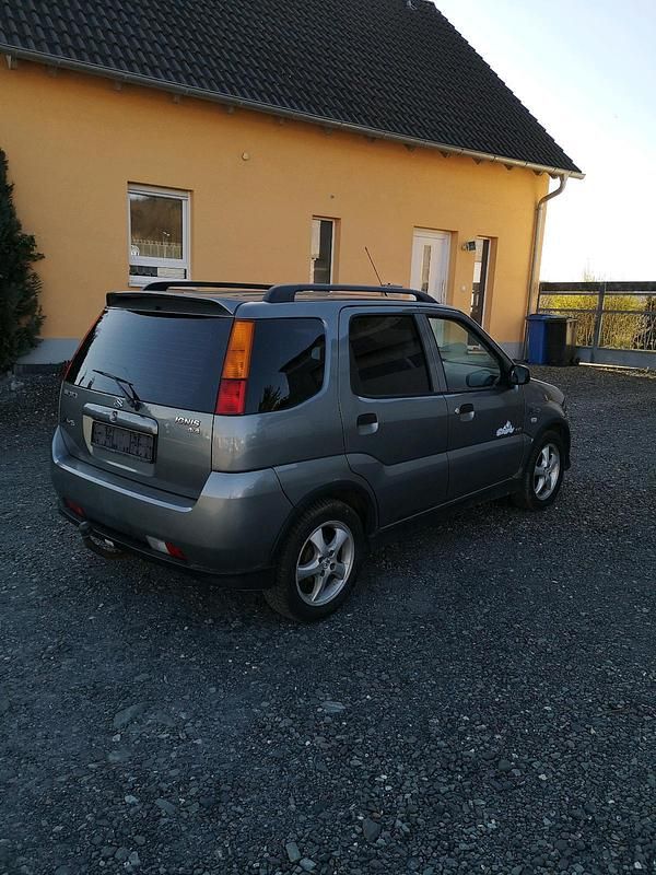 Gebraucht Suzuki Ignis 94 PS (69 kW) 2006 Silber Kleinwagen