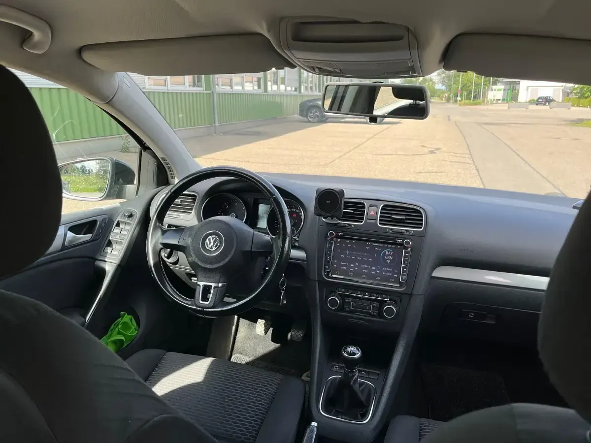 Gebraucht VW Golf VI 110 PS (80 kW) 2009 Schwarz Kleinwagen