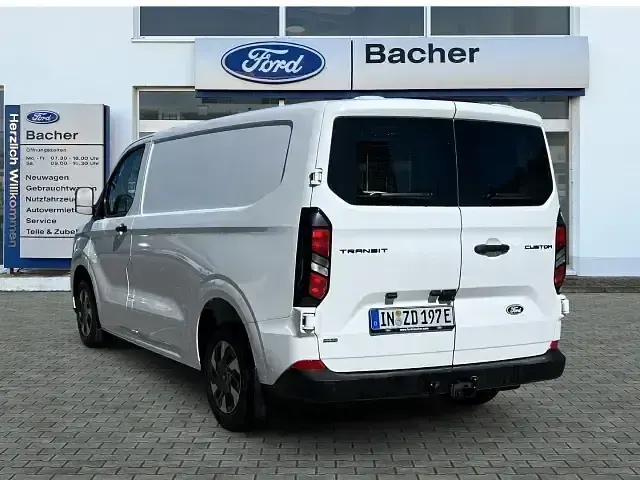 Gebraucht Ford Transit Custom 233 PS (171 kW) 2025 Andere Limousine