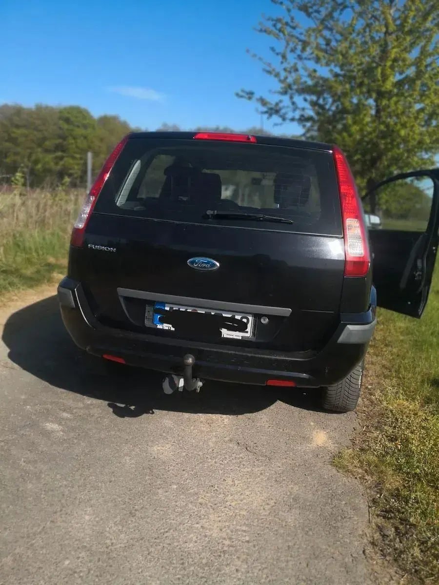 Gebraucht Ford Fusion Ambiente 75 PS (55 kW) 2007 Schwarz Kleinwagen