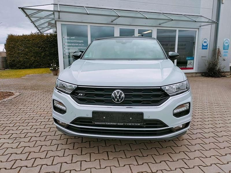 Gebraucht VW T-Roc Sport 150 PS (110 kW) 2021 White silver metallic SUV