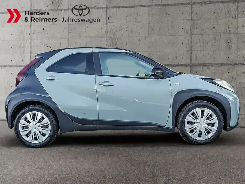 Gebraucht Toyota Aygo 72 PS (52 kW) 2025 Grün Kleinwagen