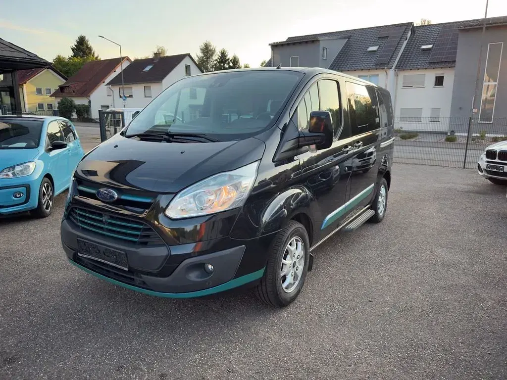 Gebraucht Ford Tourneo Titanium 155 PS (114 kW) 2014 Schwarz Van / Kleinbus
