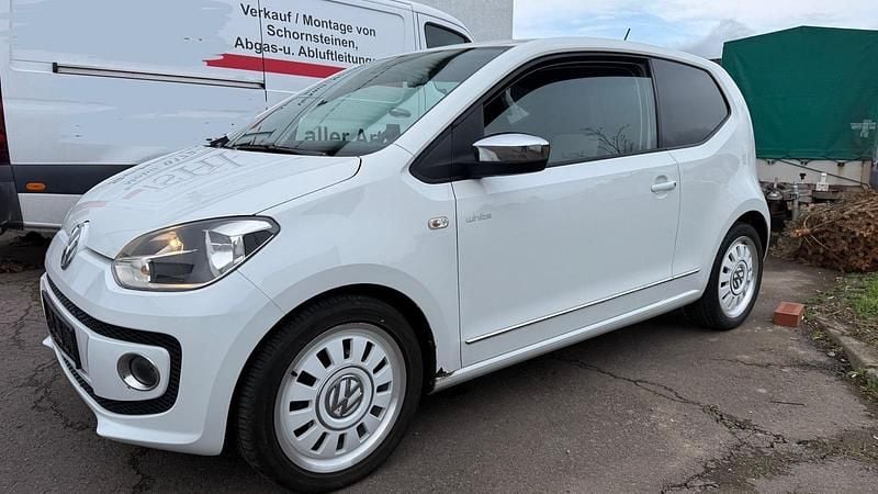 Gebraucht VW up! 75 PS (55 kW) 2012 Weiß Kleinwagen