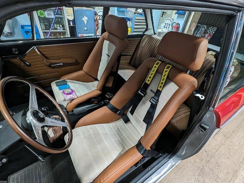 Gebraucht BMW 1600 105 PS (77 kW) 1967 Grau Limousine