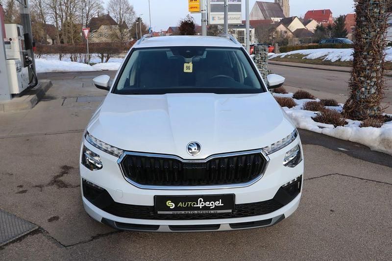 Gebraucht Skoda Kamiq Selection 116 PS (85 kW) 2025 Bila moon/moon white SUV