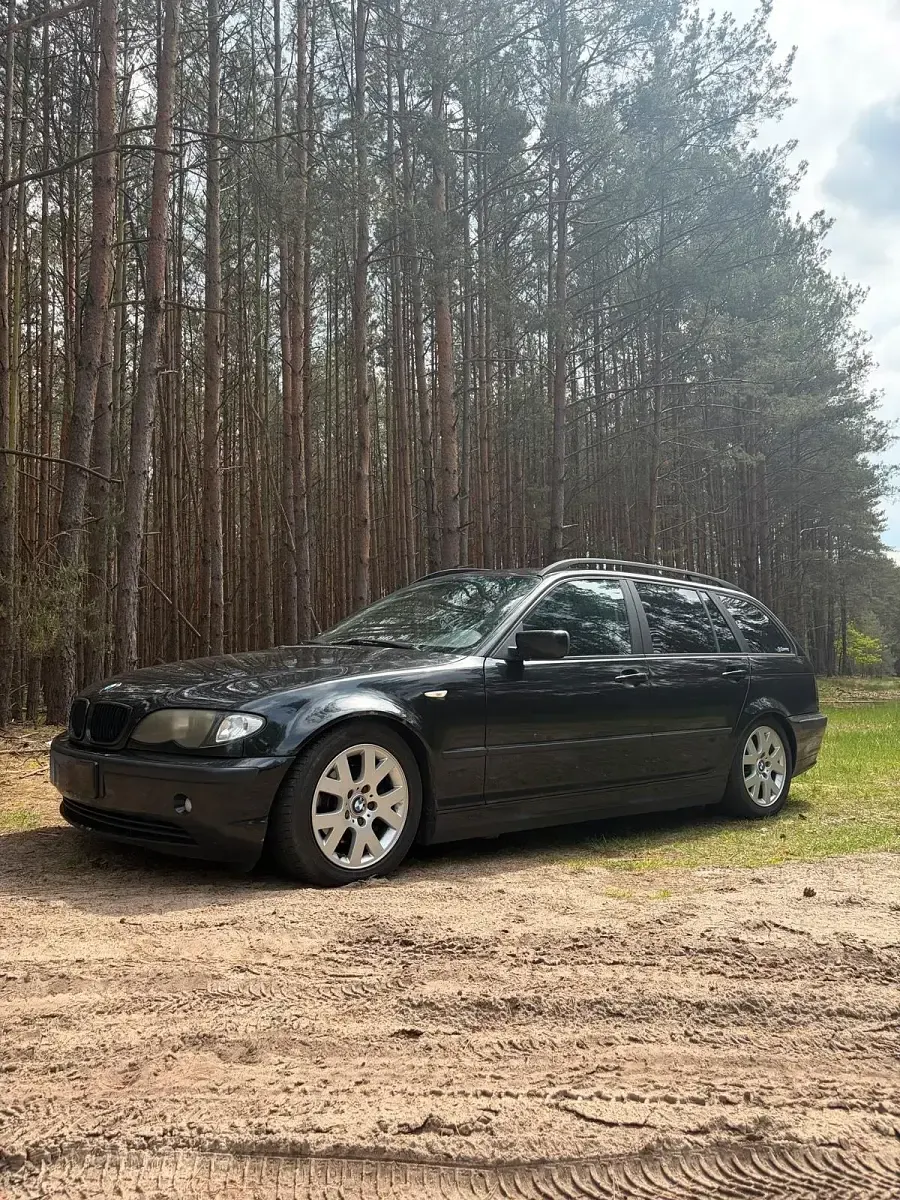 Gebraucht BMW 318 143 PS (105 kW) 2002 Schwarz Kombi
