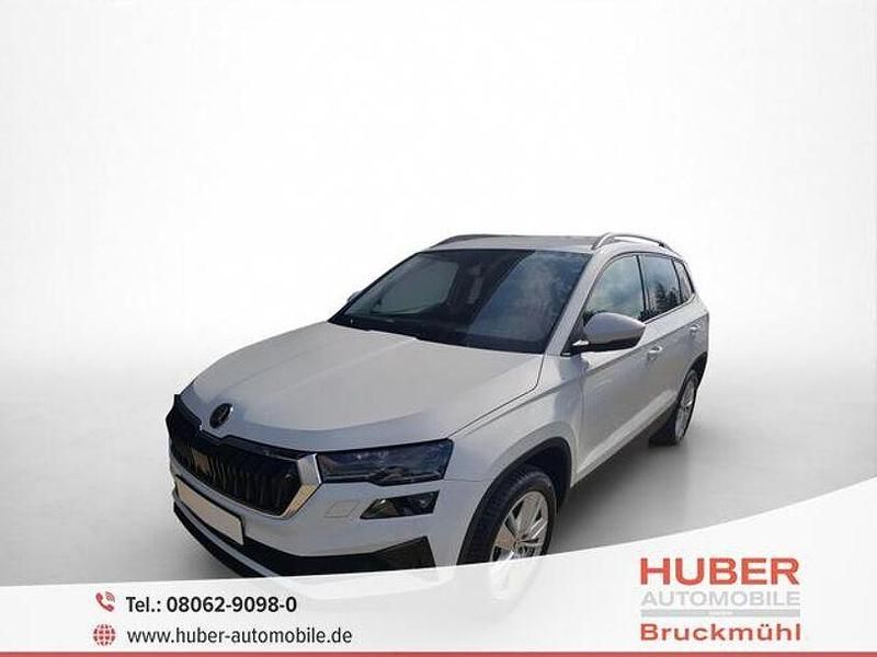 Moonwhite (2y2y) Gebraucht 2024 Skoda Karoq Selection SUV | 30.190 € (Guter Preis) - Bild 1/4