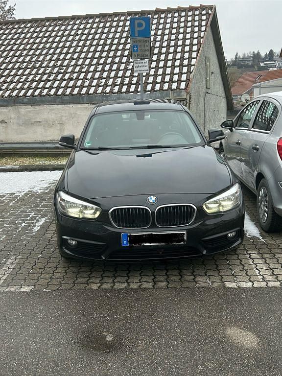 Gebraucht BMW 118 136 PS (100 kW) 2018 Schwarz Kleinwagen