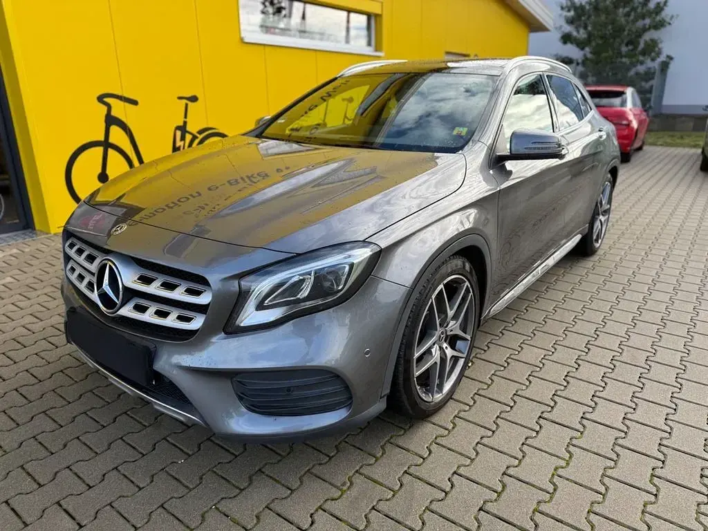 Gebraucht Mercedes GLA250 AMG 211 PS (155 kW) 2018 Grau SUV