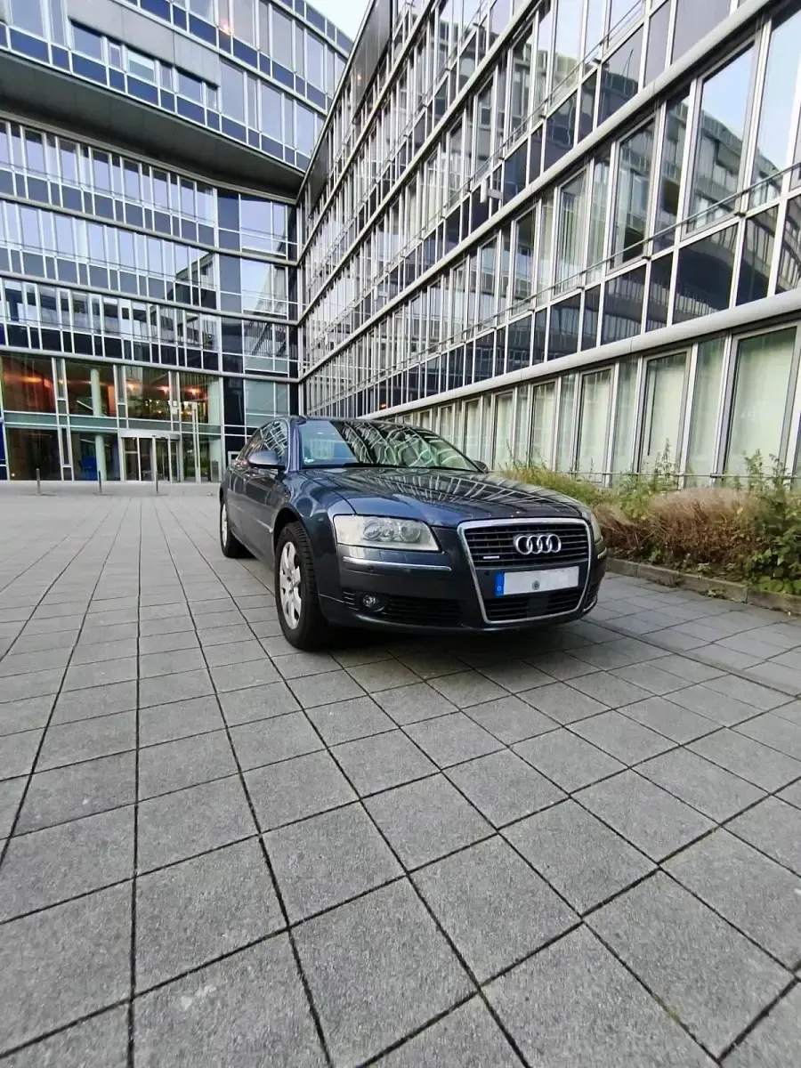 Brugt Audi A8 326 HK (239 kW) 2006 Blå Sedan