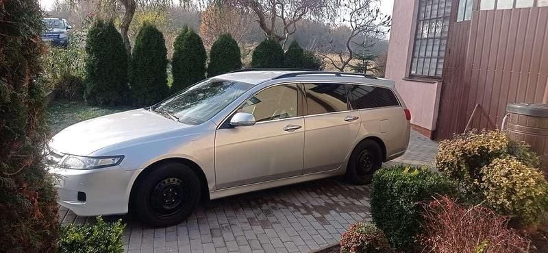 Gebraucht Honda Accord Comfort 155 PS (114 kW) 2007 Silber Kombi