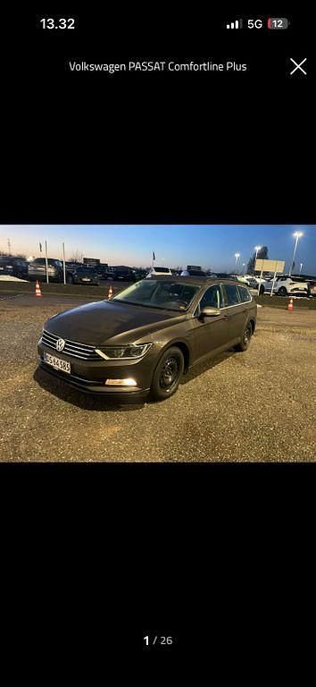 Schwarz Gebraucht 2017 VW Passat Comfortline Kombi | 8.499 € (Superpreis) - Bild 1/4