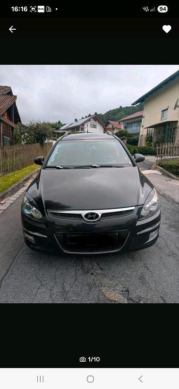 Schwarz Gebraucht 2009 Hyundai i30 Kombi | 2.000 € (Fairer Preis) - Bild 1/4