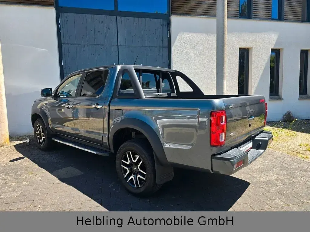 Gebraucht JAC JS8 204 PS (150 kW) 2025 Grau SUV