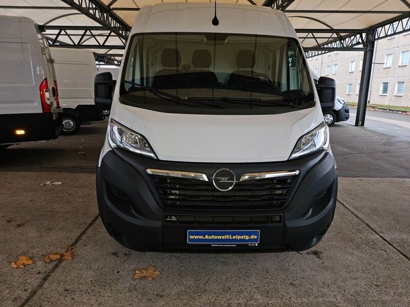 Gebraucht Opel Movano 140 PS (102 kW) 2023 Weiß Van