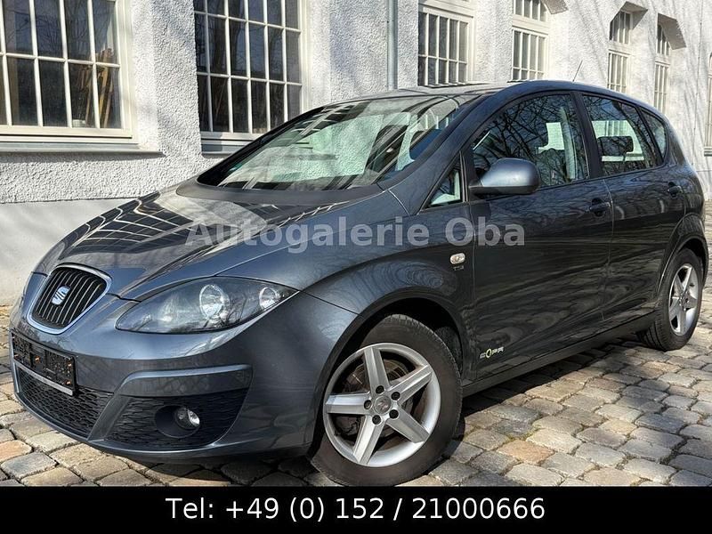 Gebraucht Seat Altea 105 PS (77 kW) 2012 Grau Van / Kleinbus