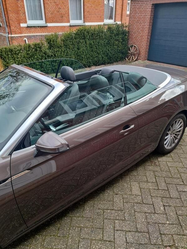Braun Gebraucht 2018 Audi A5 Cabriolet Cabrio | 27.750 € (Fairer Preis) - Bild 1/4