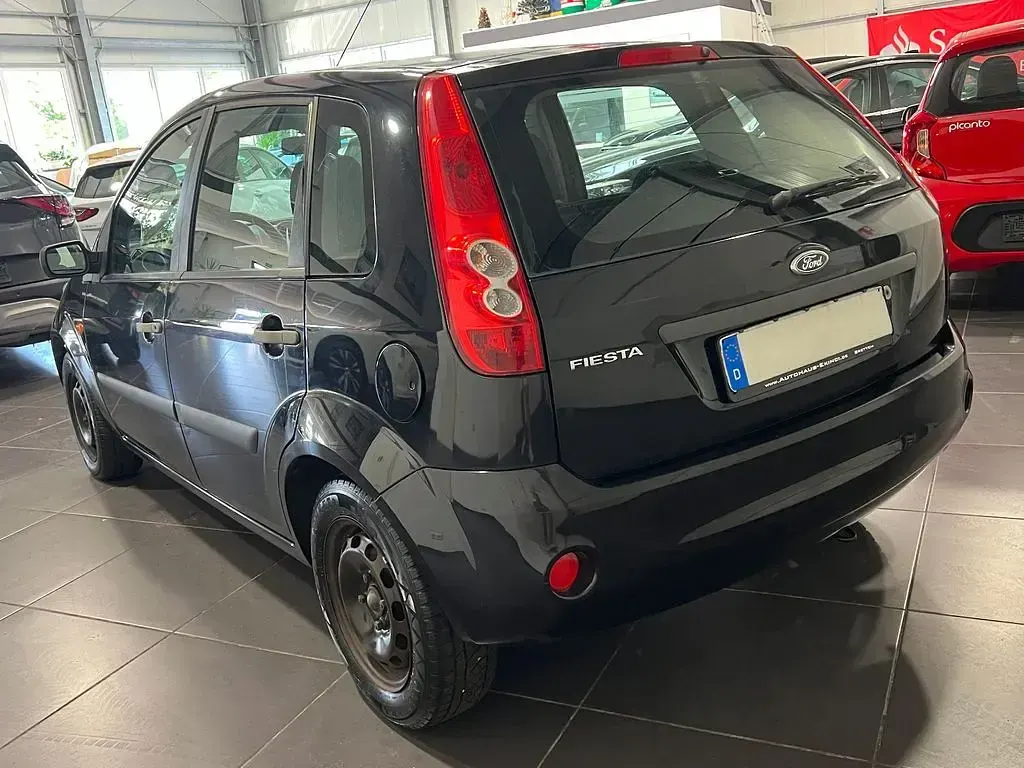 Gebraucht Ford Fiesta 69 PS (50 kW) 2007 Schwarz Kleinwagen