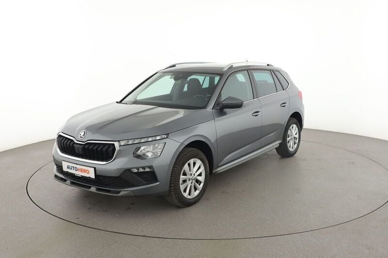 Grau Gebraucht 2024 Skoda Kamiq Selection SUV | 24.150 € (Fairer Preis) - Bild 1/4