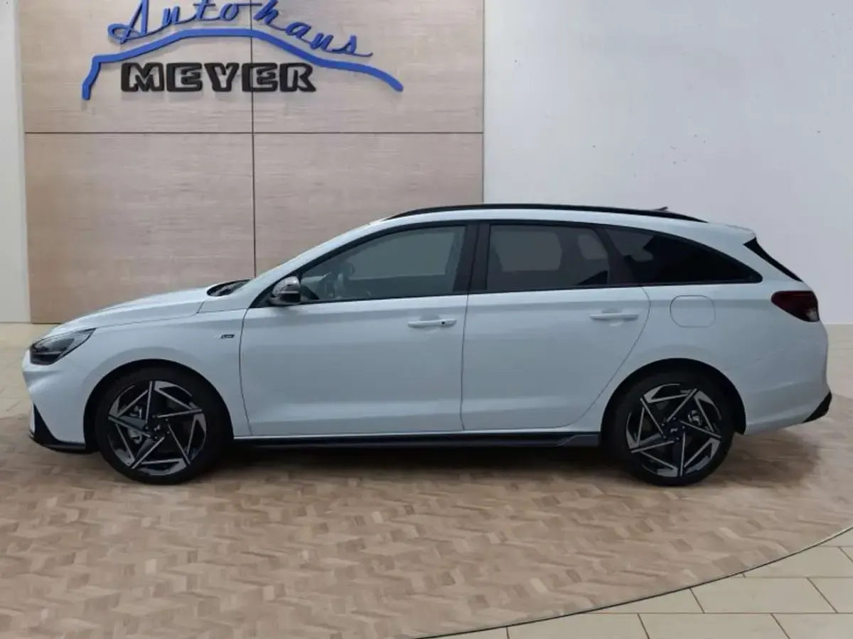 Neu Hyundai i30 N Line 150 PS (110 kW) 2026 Atlas white Kombi