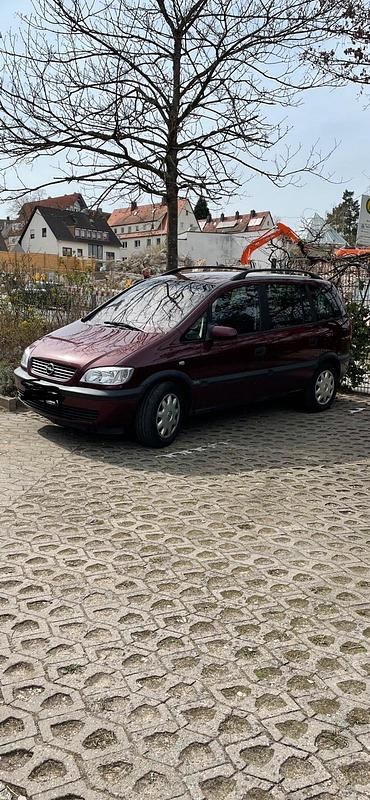 Gebraucht Opel Zafira 125 PS (91 kW) 2002 Van / Kleinbus