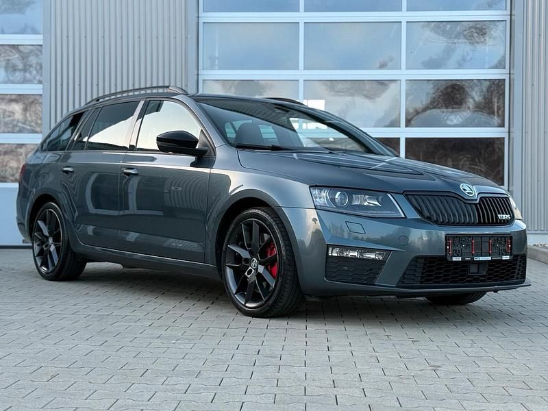 Gebraucht Skoda Octavia RS 184 PS (135 kW) 2016 Grau Kleinwagen