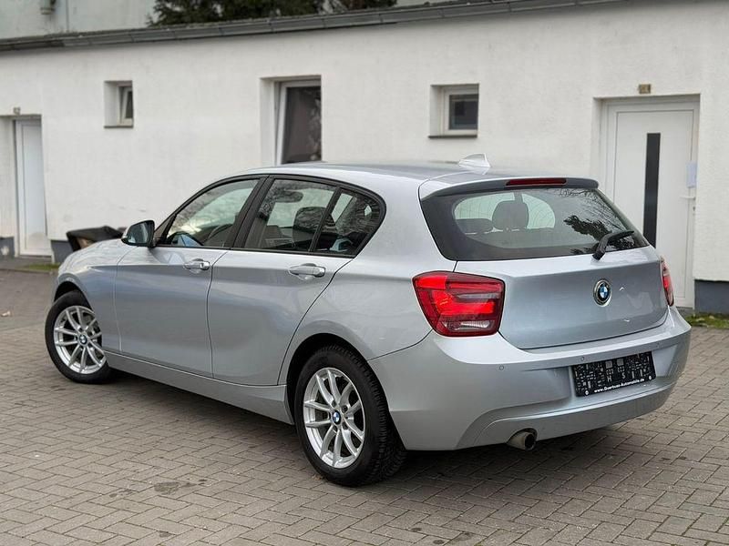 Second-hand BMW 116 Comfort Edition 136 CP (100 kW) 2012 Argintiu Hatchback