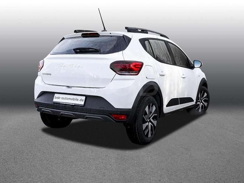 Gebraucht Dacia Sandero Expression 91 PS (66 kW) 2025 Arktisweiß Limousine