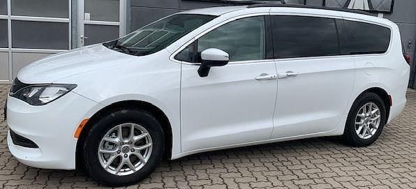 Gebraucht Chrysler Pacifica 291 PS (214 kW) 2021 Weiß Van