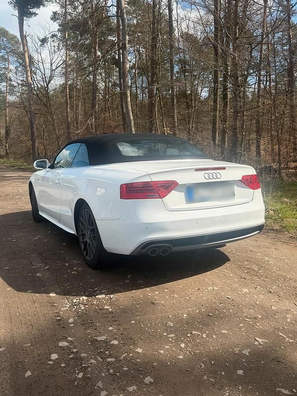 Gebraucht Audi A5 Cabriolet S-Line 177 PS (130 kW) 2014 Weiß Cabrio