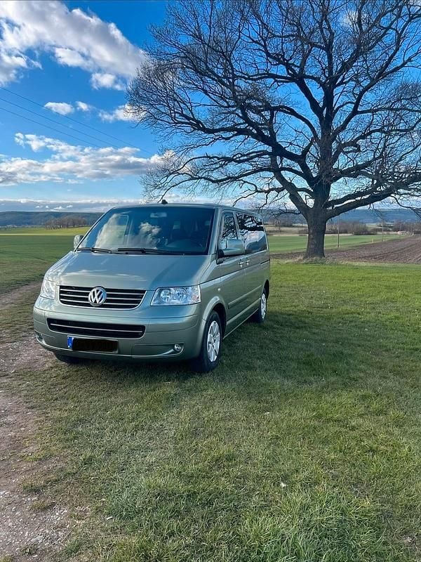 Second-hand VW T5 131 CP (96 kW) 2004 Verde Van