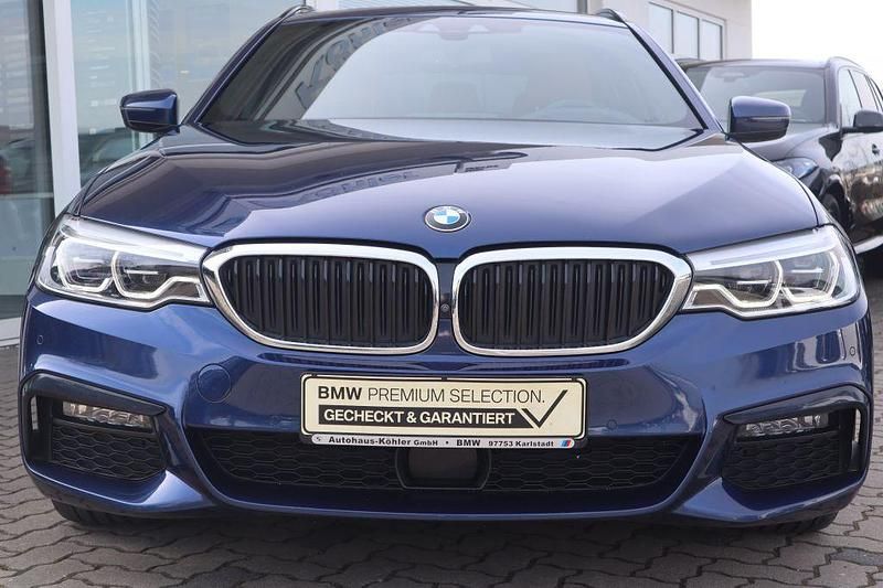 Gebraucht BMW 540 Sport Line 320 PS (235 kW) 2020 Blau Kombi