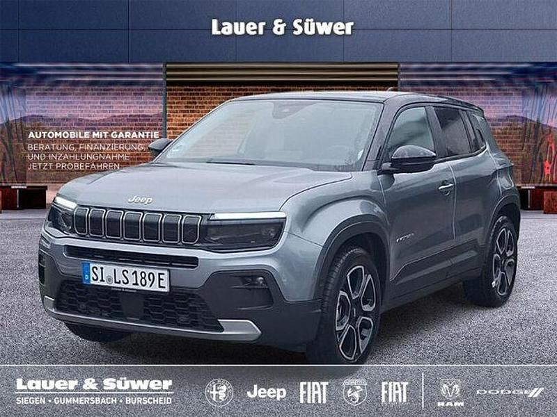 Grau Neu 2025 Jeep Avenger EV Summit SUV | 34.900 € (Fairer Preis) - Bild 1/4