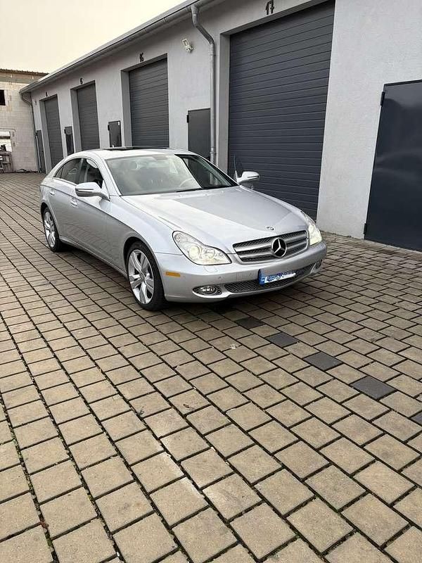 Gebraucht Mercedes CLS320 224 PS (164 kW) 2008 Silber Coupé
