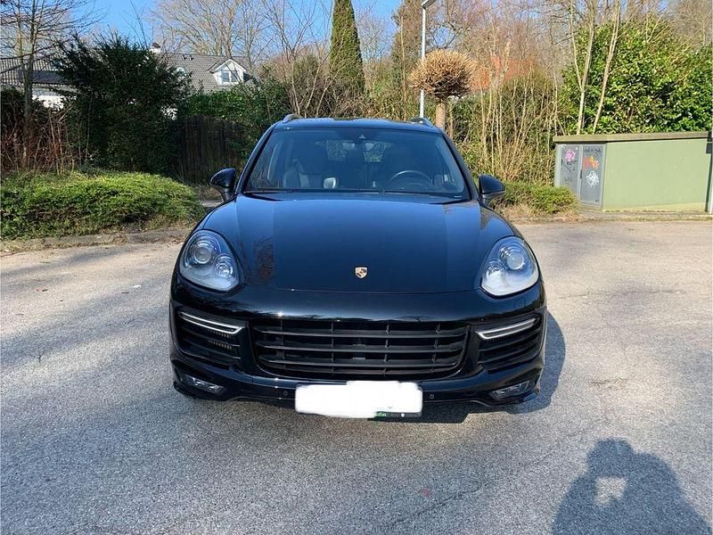 Gebraucht Porsche Cayenne GTS 441 PS (324 kW) 2015 Schwarz SUV