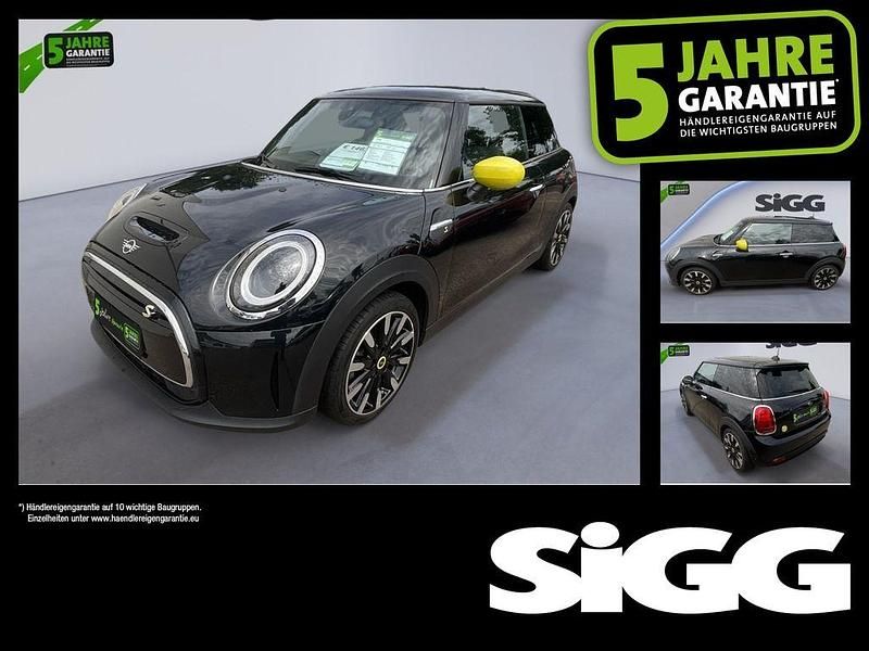 Midnight black ii Gebraucht 2022 Mini Cooper Classic Kleinwagen | 16.980 € (Fairer Preis) - Bild 1/4