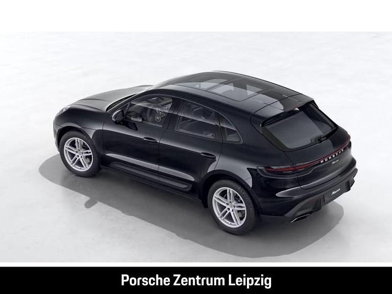 Gebraucht Porsche Macan 265 PS (194 kW) 2024 Schwarz SUV