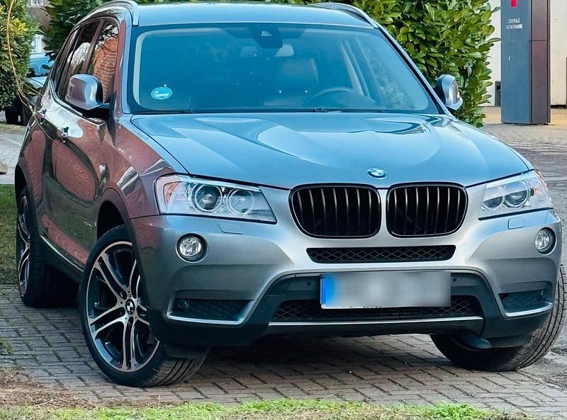 Grau Gebraucht 2013 BMW X3 SUV | 10.500 € (Superpreis) - Bild 1/4