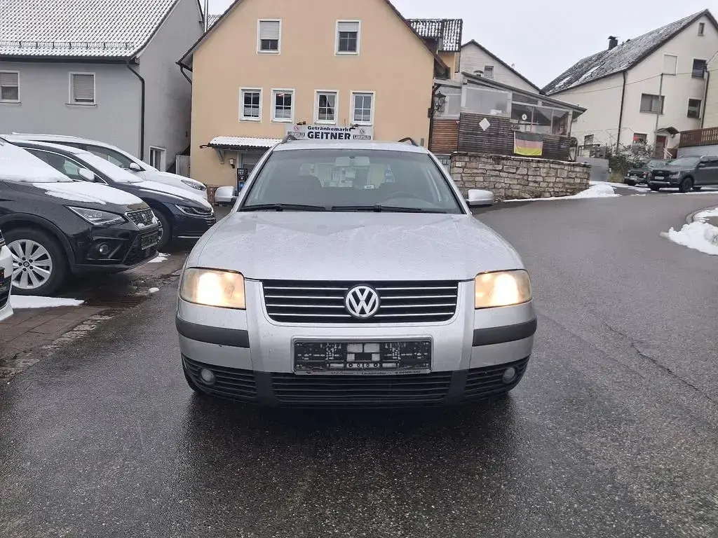 Gebraucht VW Passat 131 PS (96 kW) 2002 Silber Kombi