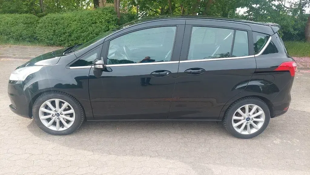 Gebraucht Ford B-MAX Titanium 101 PS (74 kW) 2015 Schwarz Van / Kleinbus