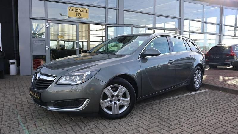 Grau Gebraucht 2017 Opel Insignia Innovation Kombi | 10.901 € (Fairer Preis) - Bild 1/4