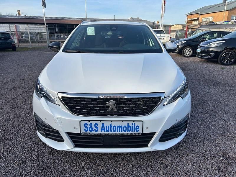 Gebraucht Peugeot 308 SW Allure GT-Line 131 PS (96 kW) 2019 Blanc nacre Kombi