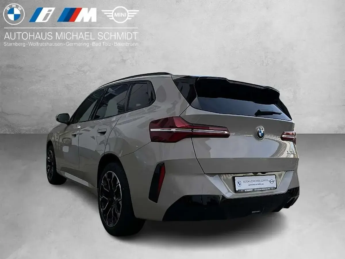 Neu BMW X3 M Sport 197 PS (144 kW) 2026 Grau SUV